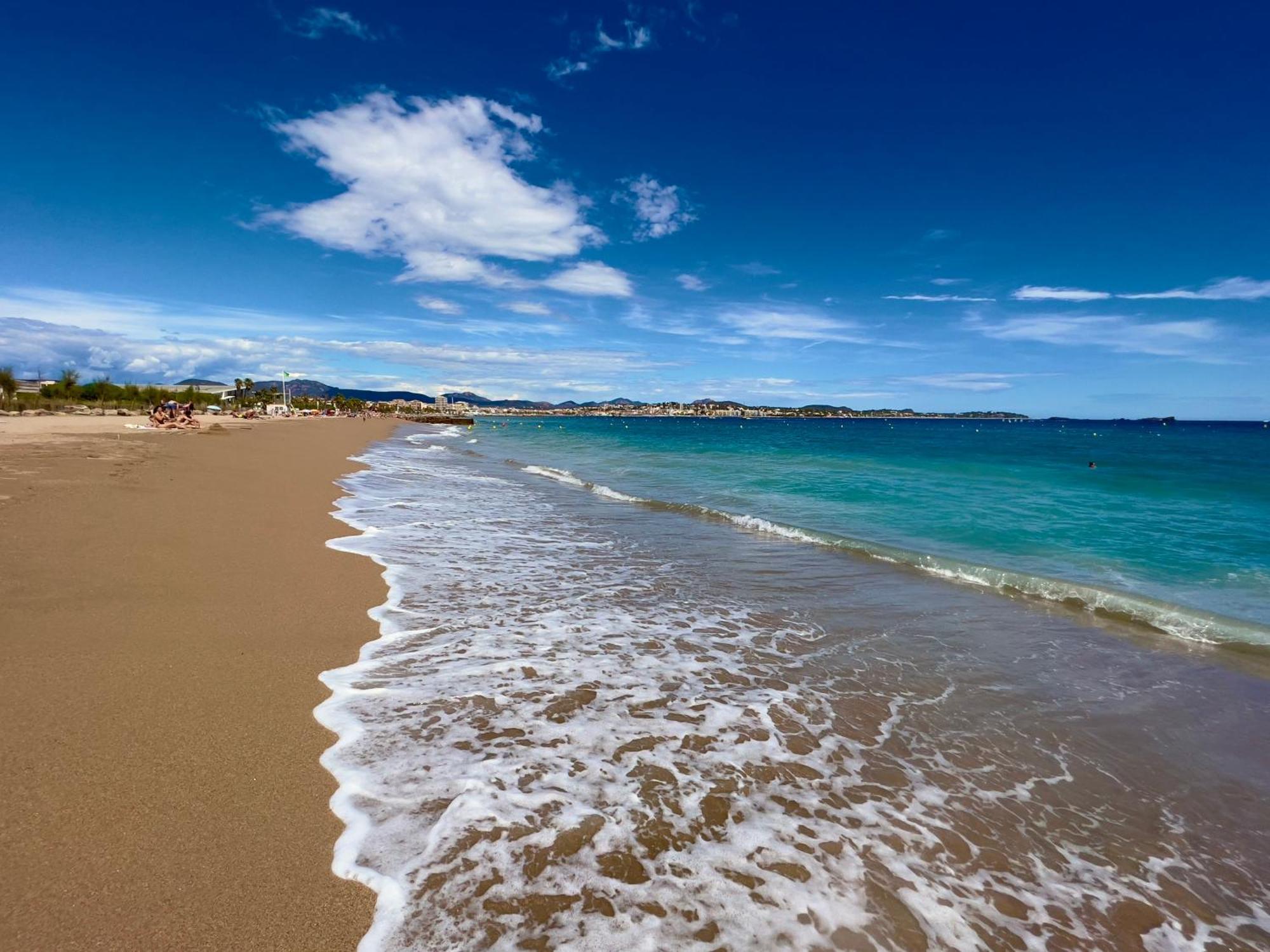 Les Cactus Frejus Plage 外观 照片