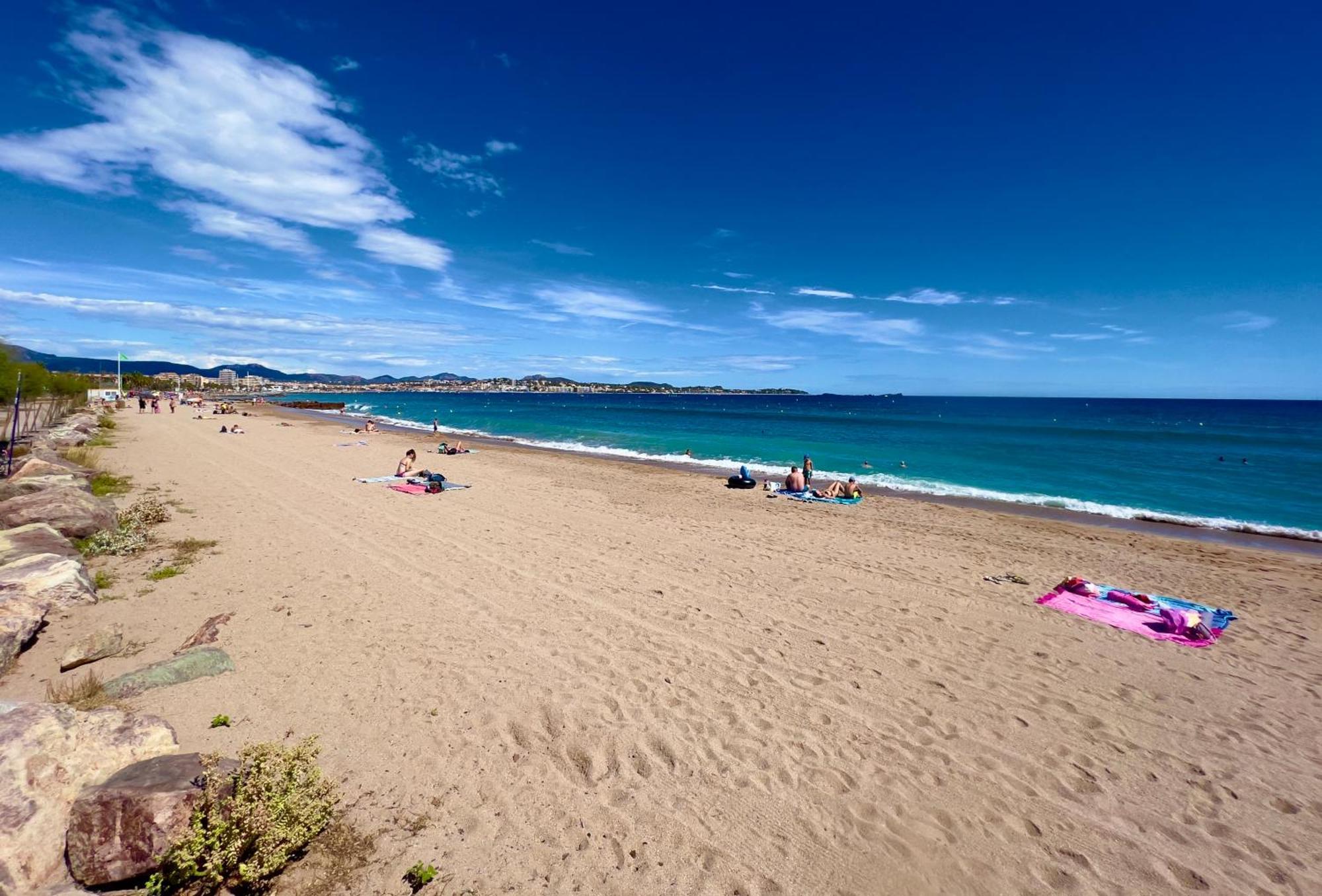 Les Cactus Frejus Plage 外观 照片